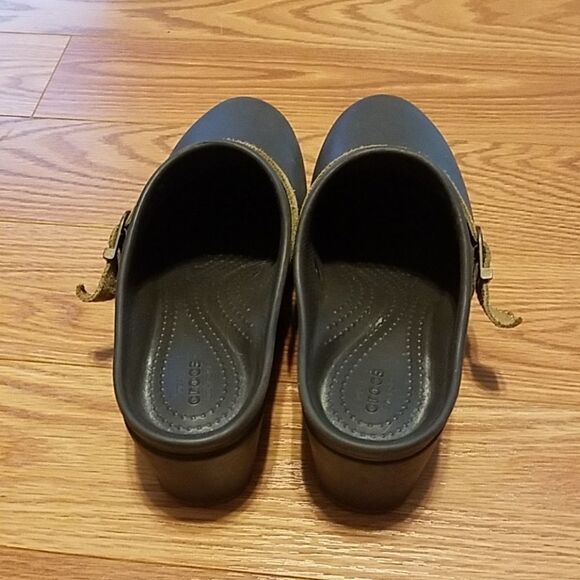 CROCS Sarah  mule clogs Sz 8W - Picture 4 of 6